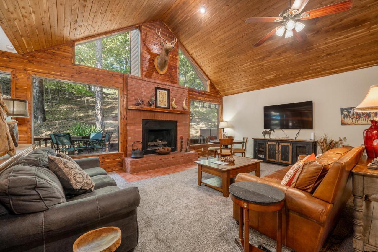 Luxury Rock Creek Cabin W Deck By Lake Hamilton Hot Springs Extérieur photo